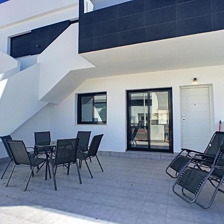 Pueblo 2 - Apartment Bobby Сан Педро дел Пинатар Екстериор снимка